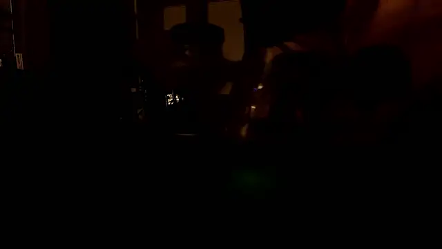 MasterDaddyCool élő XXX-chatje