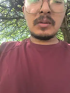 Pune_guy_cillabのウェブカメラショー