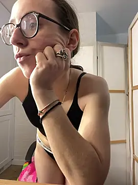 MartiniiSelenna - Handbra