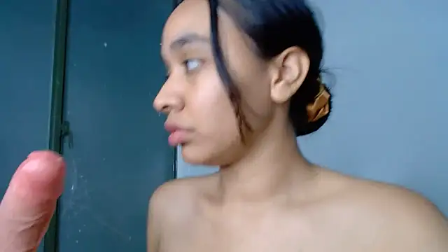 Teenssweet18 - wet my pussy (5min control toy)