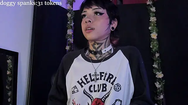 Chat XXX en directo de miss_tomie
