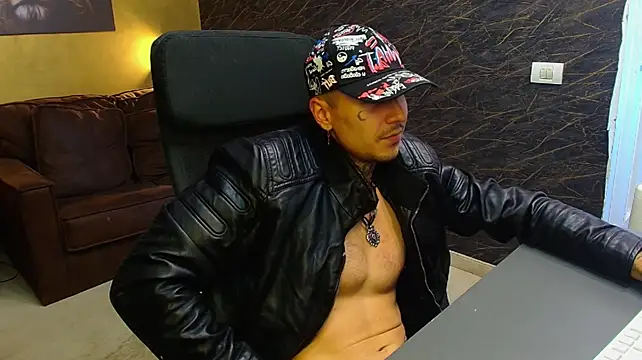 Chatroom XXX en direct de RomeoBodhi