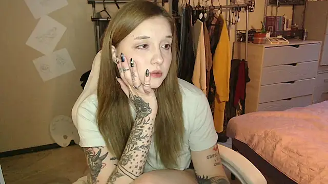 Taissa_Harmon: онлайн-секс-чат