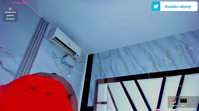 Ebony_valentina