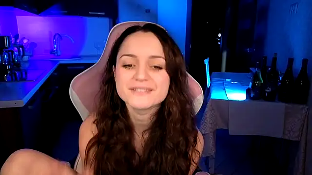 Cerann1 Adlı Modelin Canlı XXX Sohbeti