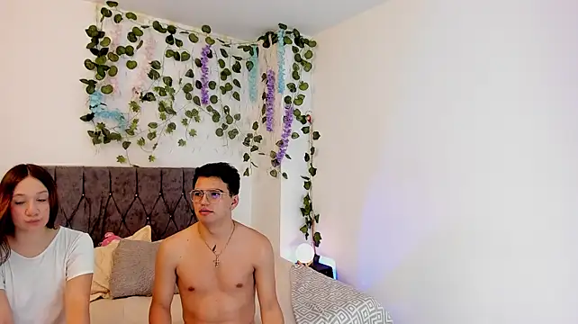 UNIVERSAL_SEXX_ – Live XXX-chat