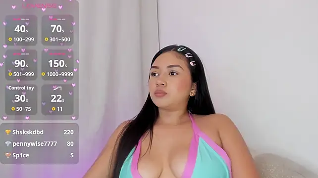 sarayu-'s Live XXX Chat