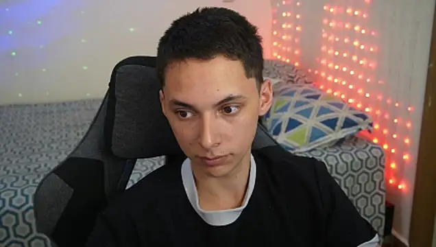 archi_love's Live XXX Chat