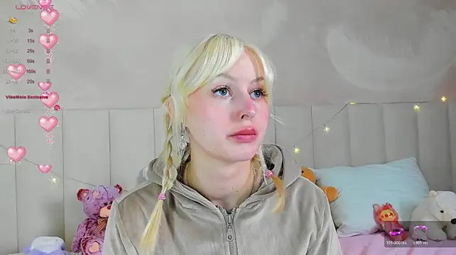 AdeleSilvy Chat XXX in diretta