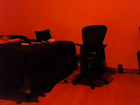 Iscariot19's Live XXX Chat