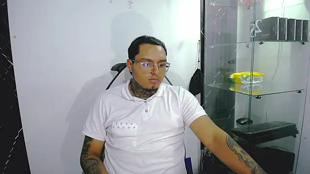 Duke_DarkBoy99n Live XXX chat