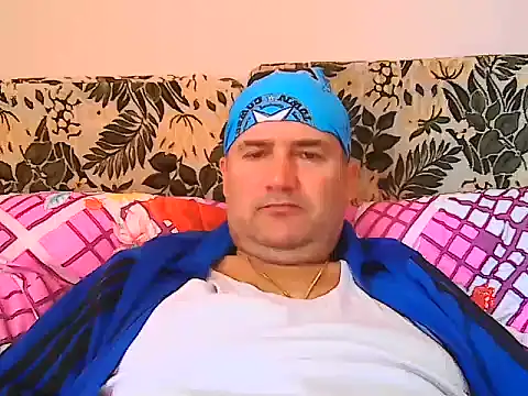 bambolino1978 Adlı Modelin Canlı XXX Sohbeti