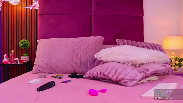 VanessaAngel - ride you deepe🔥🔥🍆🍆