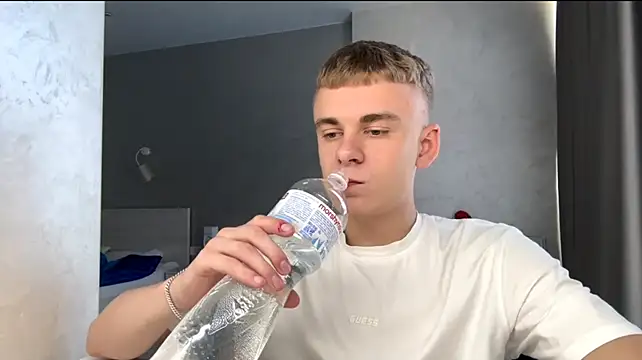Онлайн чат XXX SoloFury
