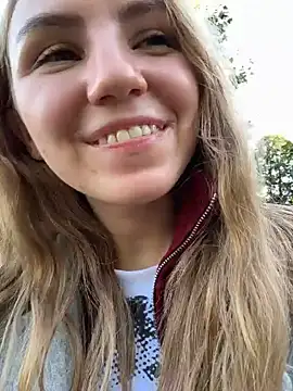 -stray-cat- - grab my tits and press them hard