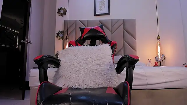 XXX chat uživo modela MaxLeons