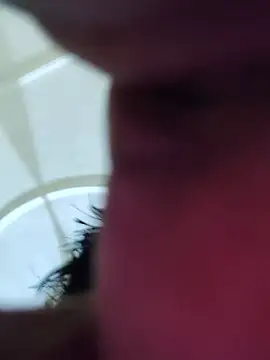 Couple-gold35's Webcam Show