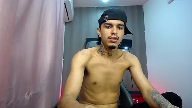 Tayson_Hot – Live XXX-chat