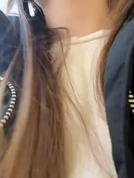 Coconut_milk - Massage ass+hard slap in public