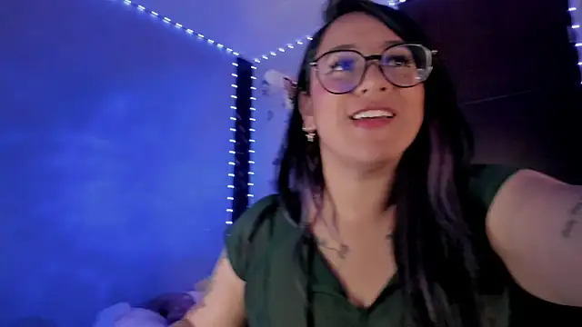 julibella_sweet's Live XXX Chat