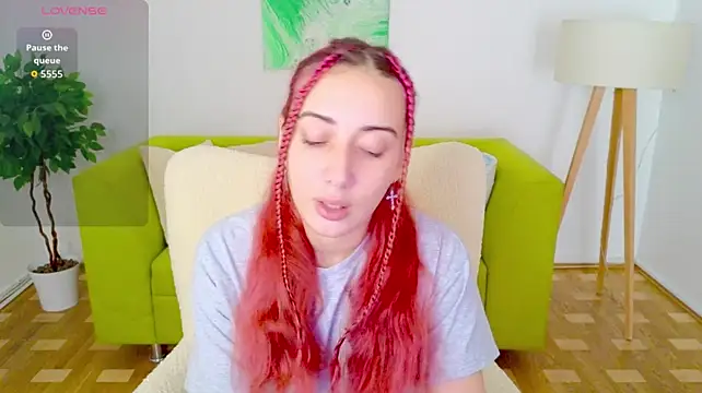 Renesmie's Live XXX Chat