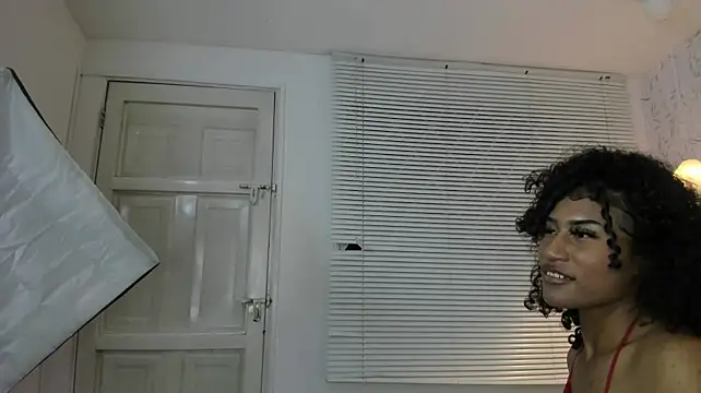 Maxine_Brm's Live XXX Chat
