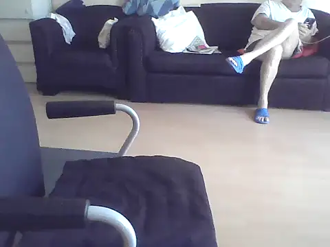 csikar Live XXX Chat