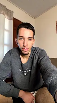Chat +18 de tteucria ao vivo