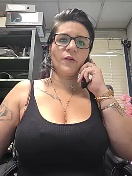Micorazonheolmiangel23 - Enleve soutif🥰🥰🥰🥰🥰🤪🤪
