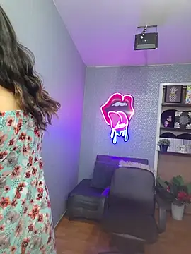 SkarletJhonson_ – Live XXX-chat
