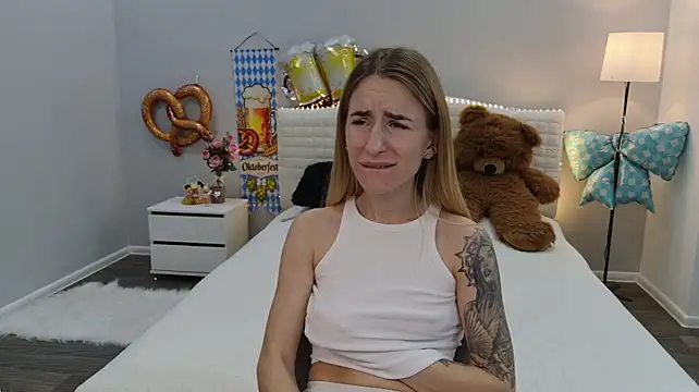 XXX chat uživo modela DeboraHorny