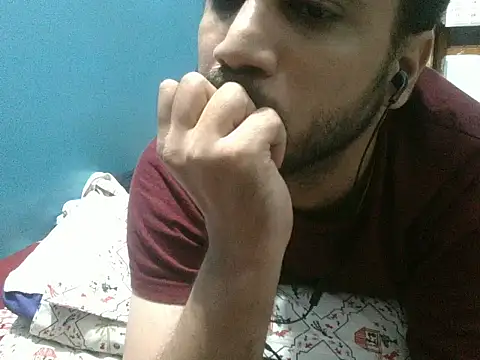 XXX chat uživo modela Precumboner