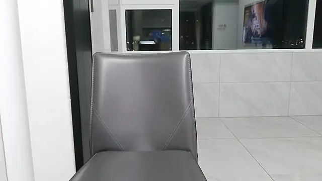 XXX chat uživo modela nole_china7