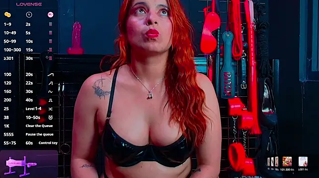 Chat +18 de Meghan_storm ao vivo