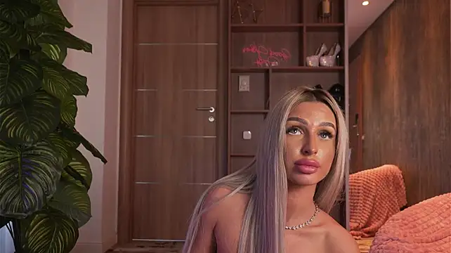 ArianaXO_ - make my legs weak