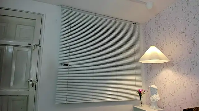 Maxine_BrmのライブXXXチャット