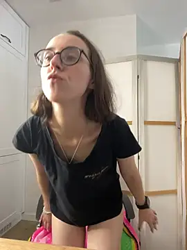 MartiniiSelenna Adlı Modelin Canlı XXX Sohbeti