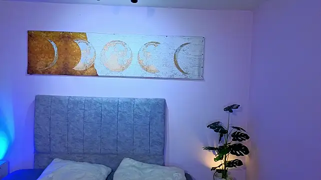 clara_evanss XXX чат на живо