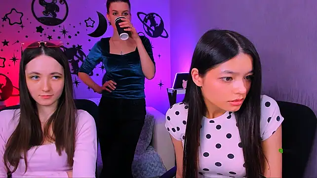 XXX chat uživo modela bella_dorn