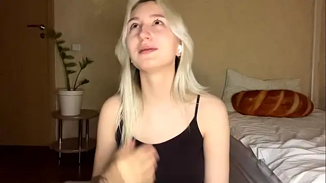 LishaNuding Chat XXX live