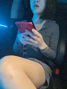 littleqiu Chat XXX in diretta