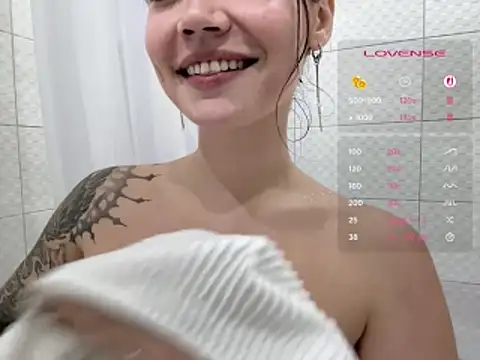 Chat +18 de Emilia_Rodess ao vivo