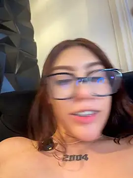 Nickky__ - small squirt on your face💦