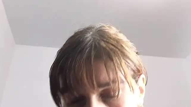 Naughtylov3's Live XXX Chat