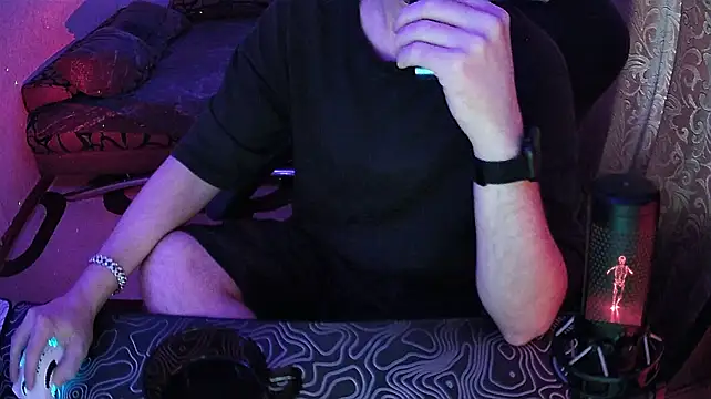 fame_bc Chat XXX live
