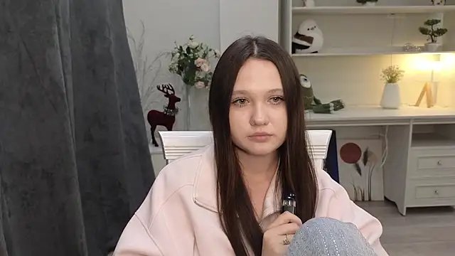 Онлайн чат XXX ModestaCavan
