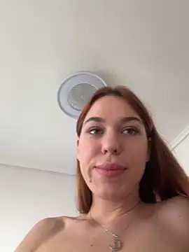 MollyXoXo XXX чат на живо