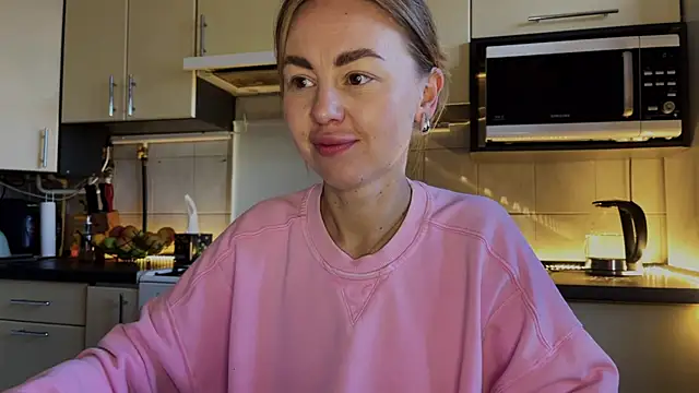 XXX chat uživo modela Marta_Kelly