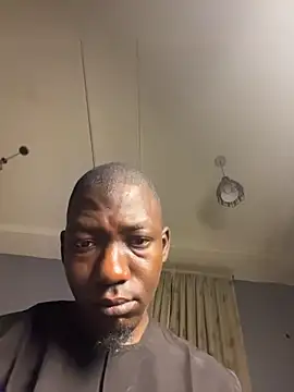 צ'אט XXX בשידור חי של Big_Deeq1