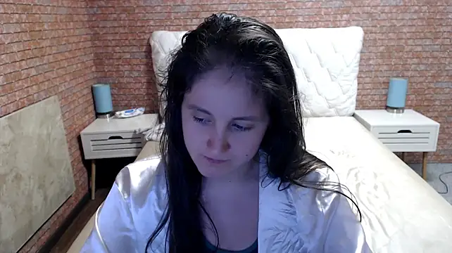 Holliy_Cooper Chat XXX live